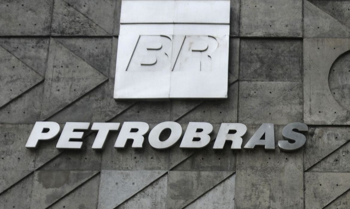 situação anuncia novamente slogan de presidente na Petrobras