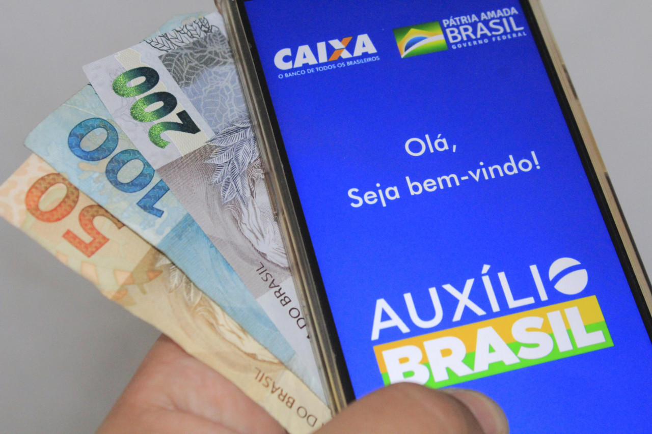 Auxílio Brasil de R$ 600 começa a vivo liquidado nesta terça-salão