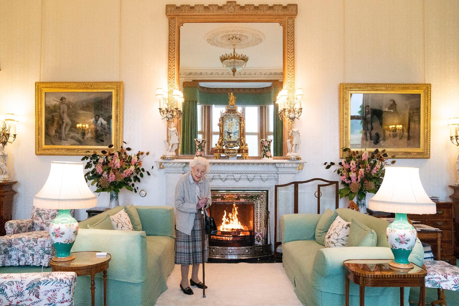 Rainha Elizabeth 2ª recebe a nova primeira ministra britânica Liz Truss - Getty Images