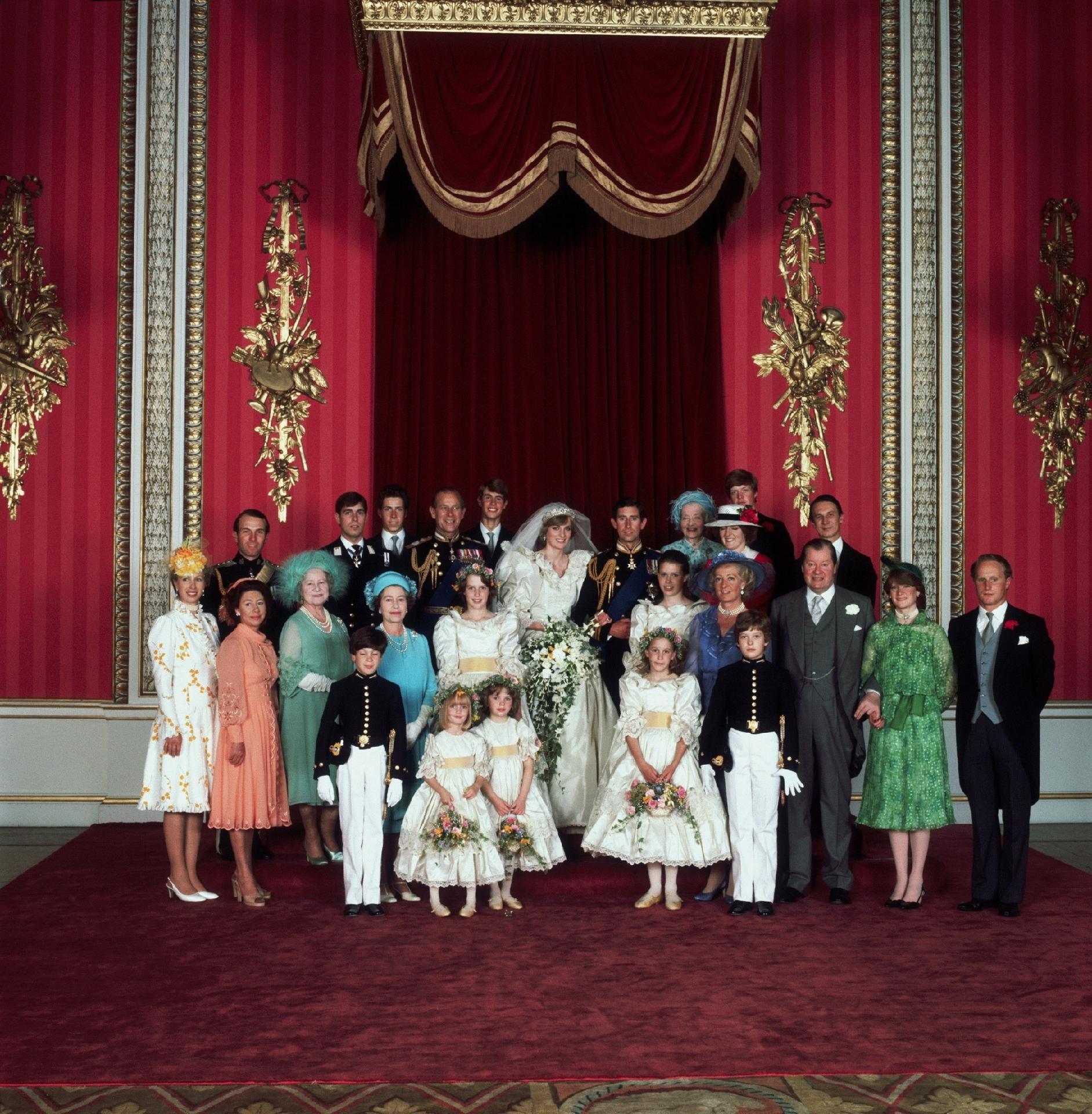 Família real após cerimônia de casamento de Charles e Diana - Getty Images