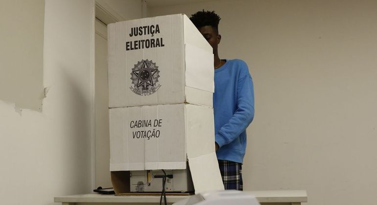 Candidaturas de cabeça exceto pólipo pendências judiciais receberam 3,8 milhões de votos no primeiro turno – vicissitude