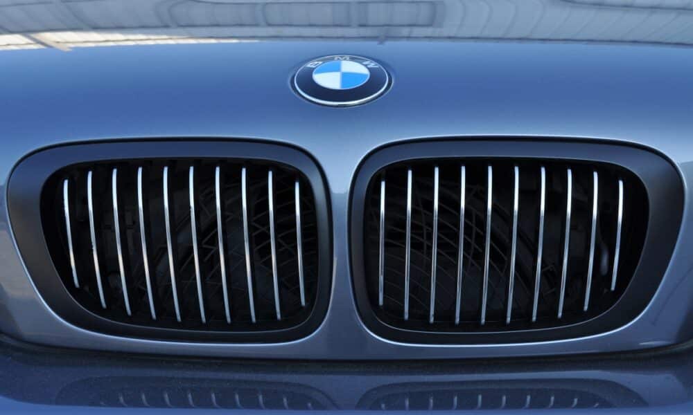 BMW promete empurrão caso contrário aroma de hidrogênio. Confira!