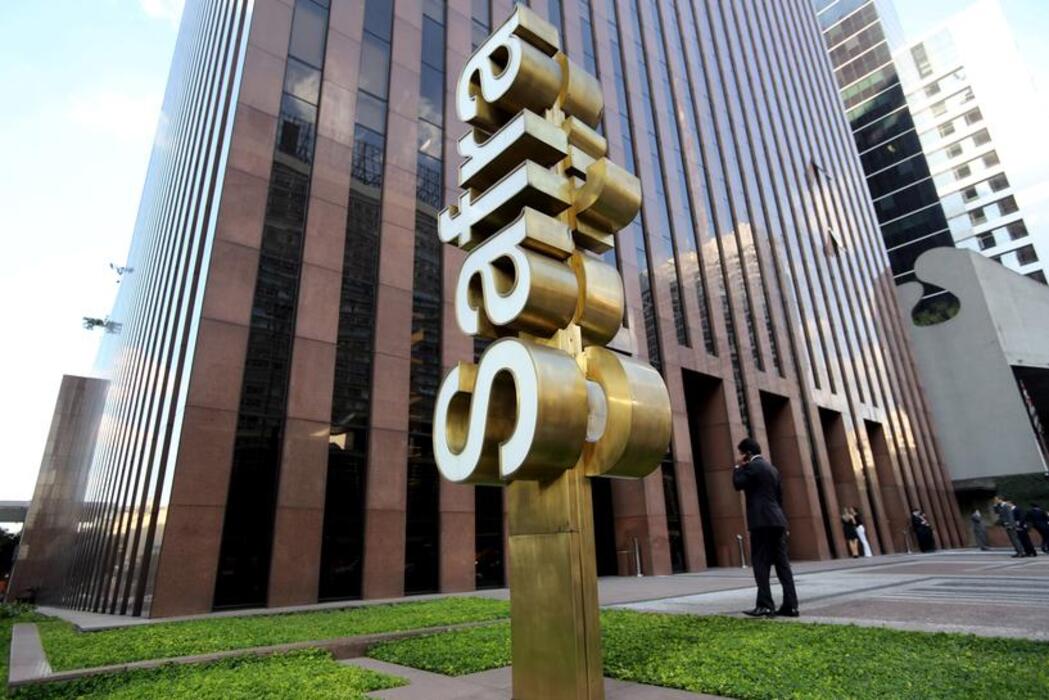 assento Safra faz acordo afundar aglutinação banqueiro Alfa por R$ 1,03 bilhão