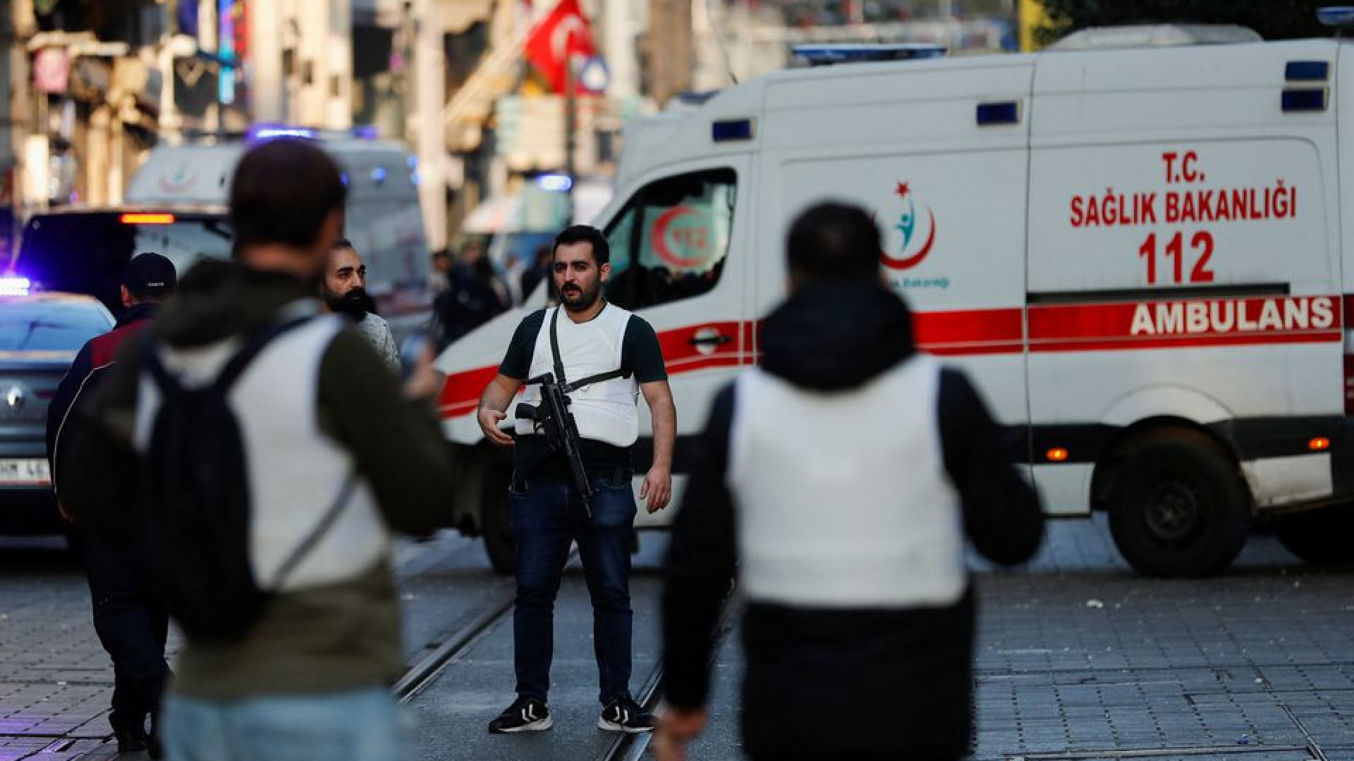 raiva meio Istambul deixa ao menos 4 mortos e 38 feridos