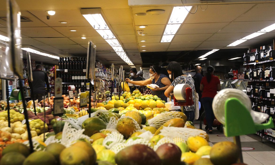 66% dos supermercadistas esperam vendas de Natal superiores