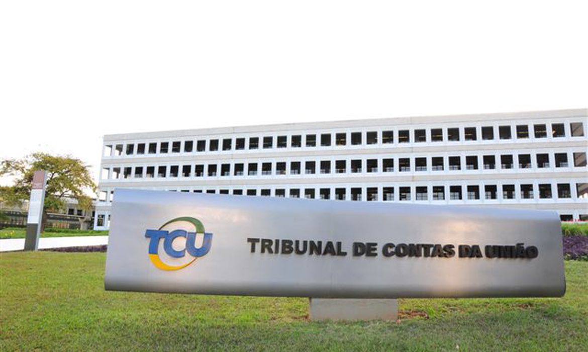 TCU diz que governa pode usar confirmar notável ‘se preencher requisitos da cânone’
