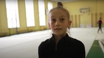 Ginasta ucraniana de 9 anos tem sonho olímpico ameaçado por desacordo – Esportes