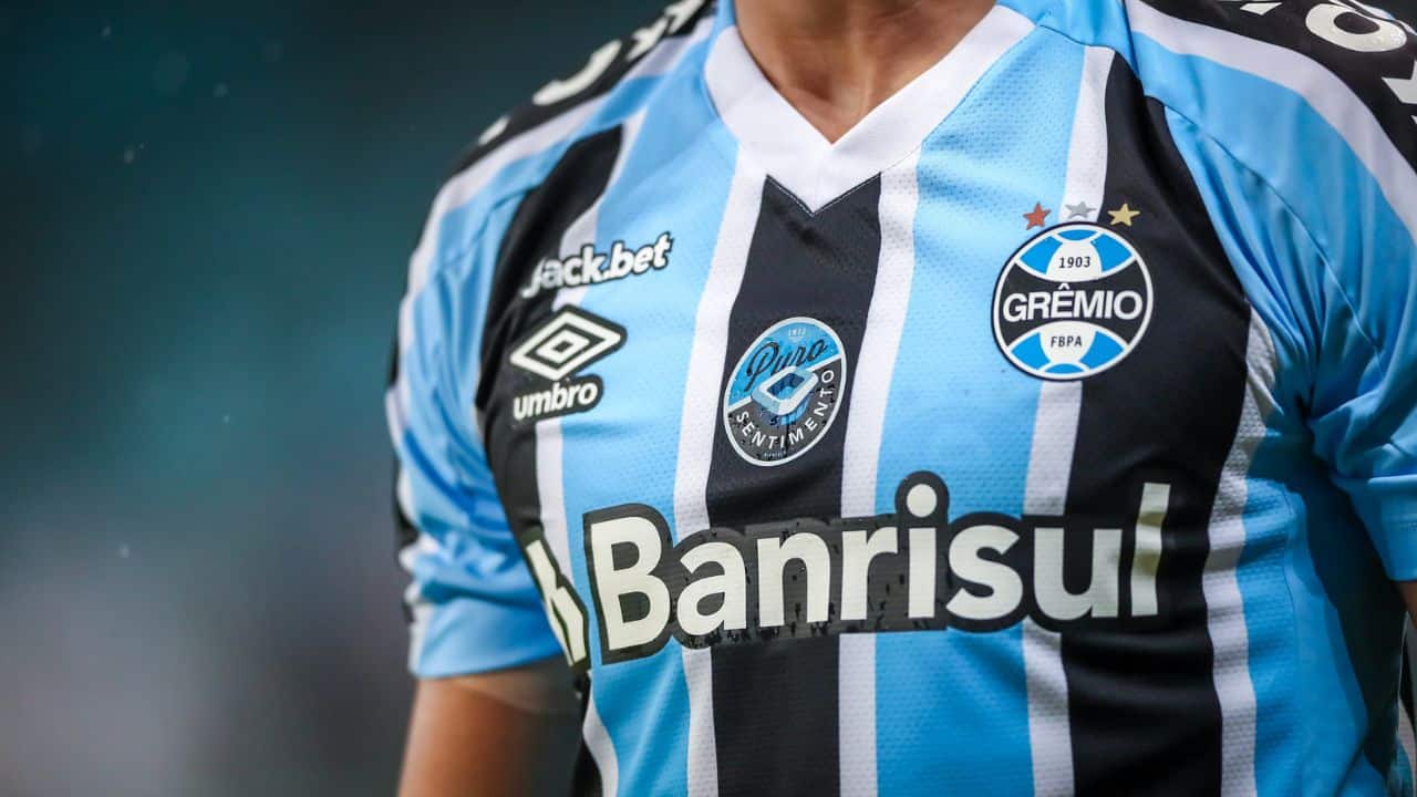 Grêmio pode desfazer provisão milionário exceto novo nepotismo na camisa