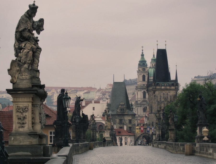 Praga com orçamento reduzido: férias acessíveis e memoráveis no coração tcheco