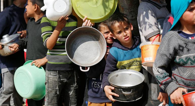 Israel declara bloqueio de comboios de ajuda alimentar da Unrwa no norte de Gaza