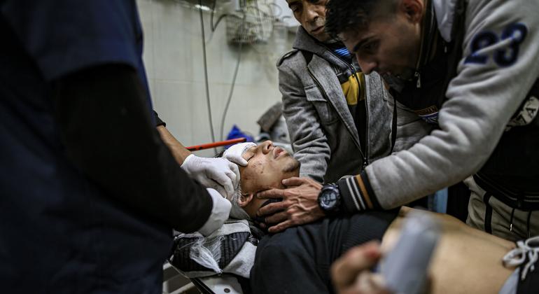 OMS: Com sistema de saúde arrasado em Gaza, pacientes “definham de dor”