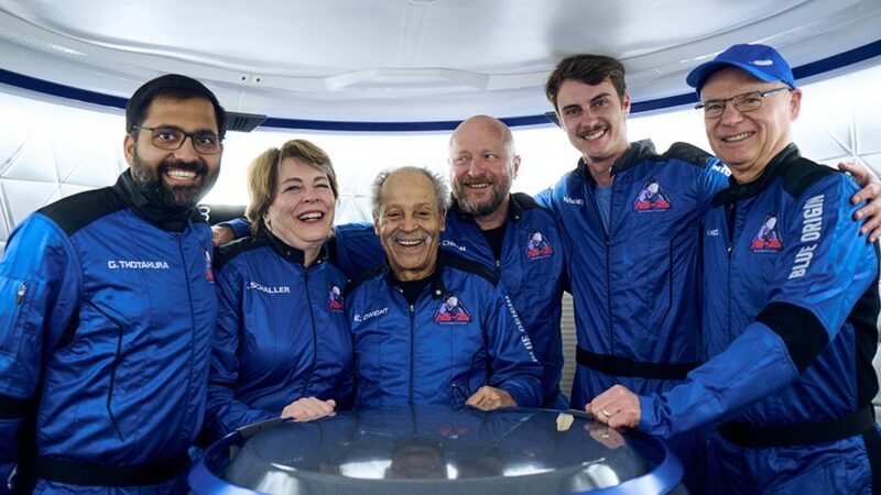 Blue Origin, de Bezos, tenta neste domingo seu 1º voo espacial tripulado em quase 2 anos; conheça a missão