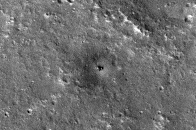 Nasa posta foto de robô “camuflado“ em Marte e brinca: “Conseguem achar?“